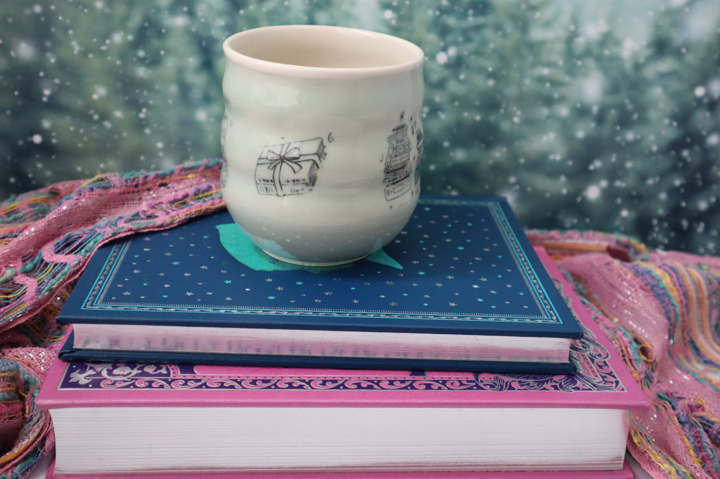 Green Book Lover Bump Cup